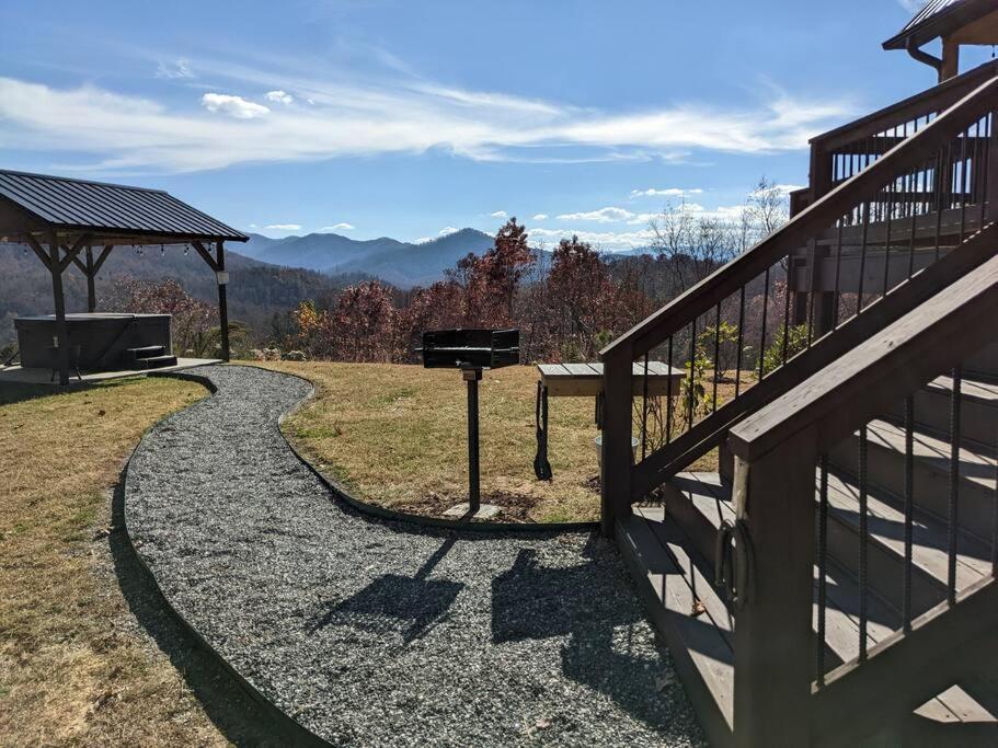 Peace Of Heaven ~ Modern Chic Cabin W/ Majestic Mountain Views Bryson City Eksteriør billede