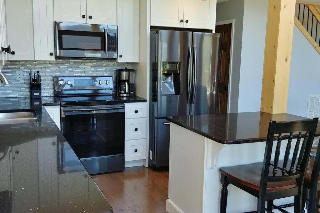 Peace Of Heaven ~ Modern Chic Cabin W/ Majestic Mountain Views Bryson City Eksteriør billede