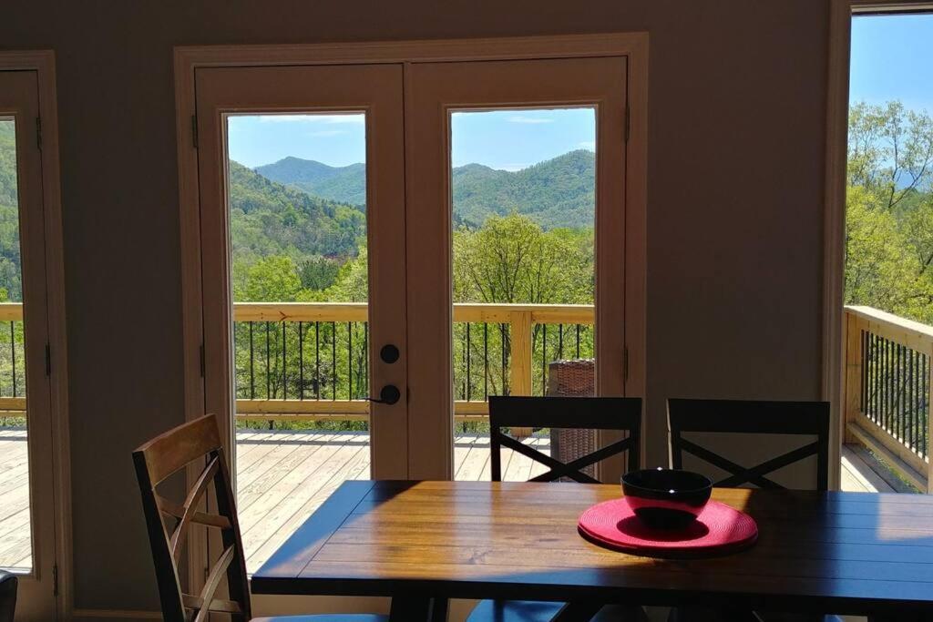 Peace Of Heaven ~ Modern Chic Cabin W/ Majestic Mountain Views Bryson City Eksteriør billede